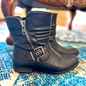 Rampage Women’s Black Leather Boots in Size 7